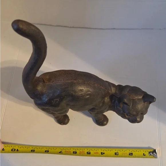 Vintage Black Cat Doorstop Cast Iron Hubley Style Arched Back Tail Up 10” - Picture 6 of 6